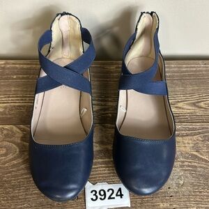 Children’s place girls size 4 blue zip back preloved